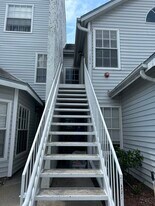 Building Photo - 12219 Armenia Gables Cir