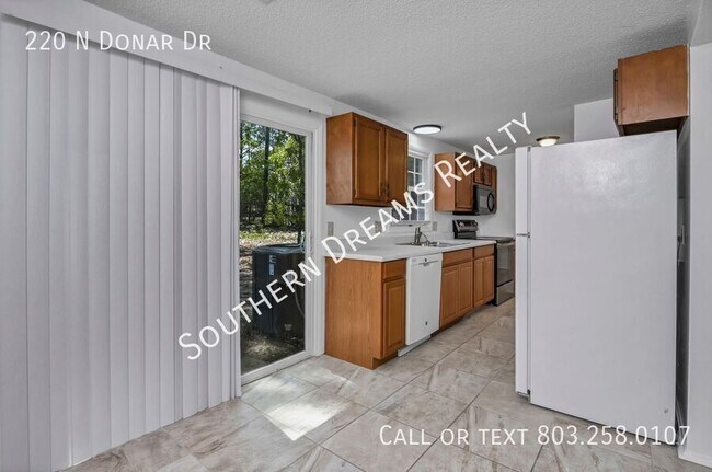 Building Photo - 220 N Donar Dr