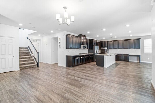 Building Photo - 4-Bedroom Two-Story Home with Mountain Views & Resort-Style Amenities
