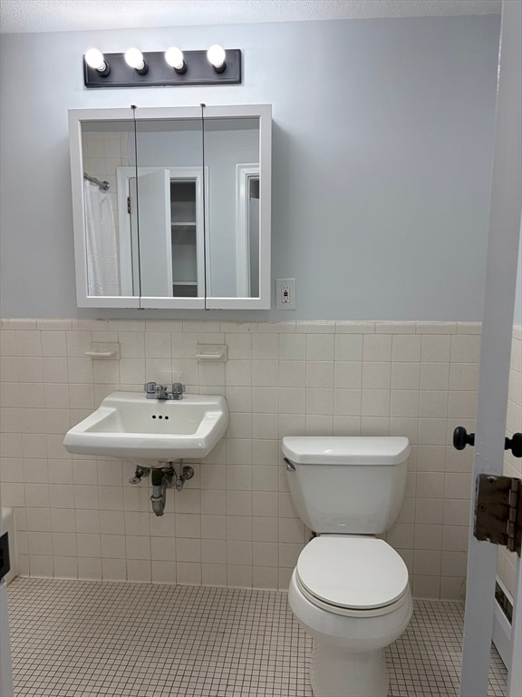 Building Photo - 103 Trapelo Rd