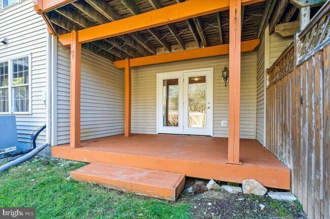 Building Photo - 2442 Rippling Brook Rd