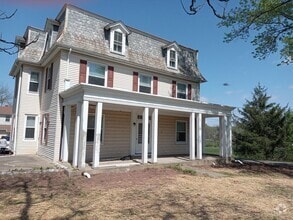 Building Photo - Renovated/Restored Upper Gwynedd Single Ho...