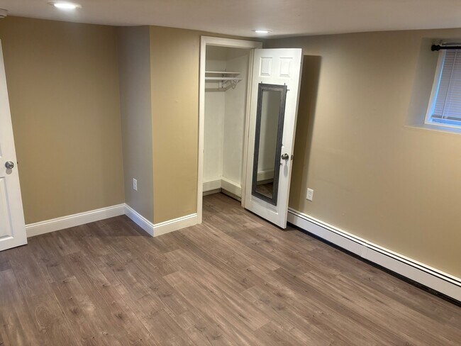 Building Photo - 4 Millbury Ave