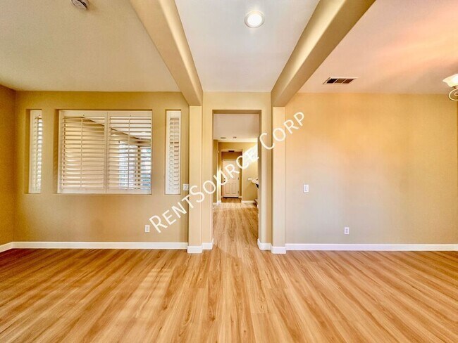 Building Photo - 24162 Willowbrooke Ct