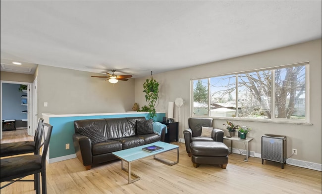 Building Photo - 4555 Brookfield Dr
