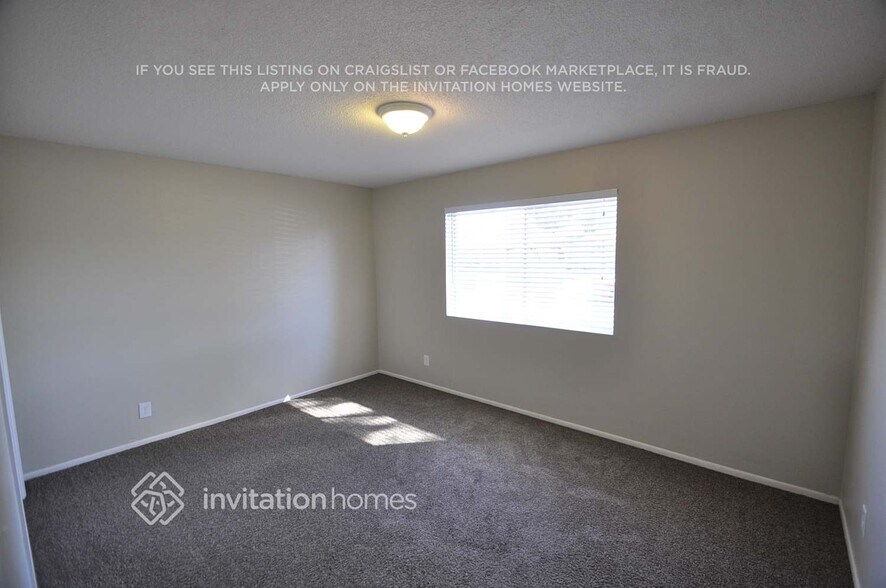 Building Photo - 3316 W Orchid Ln