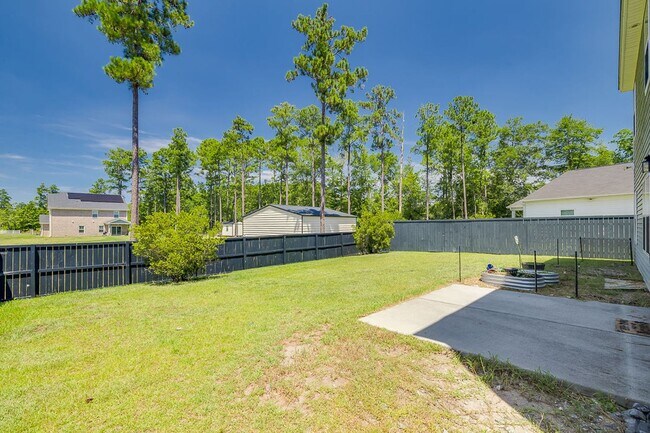 Building Photo - 124 Jennie Dr