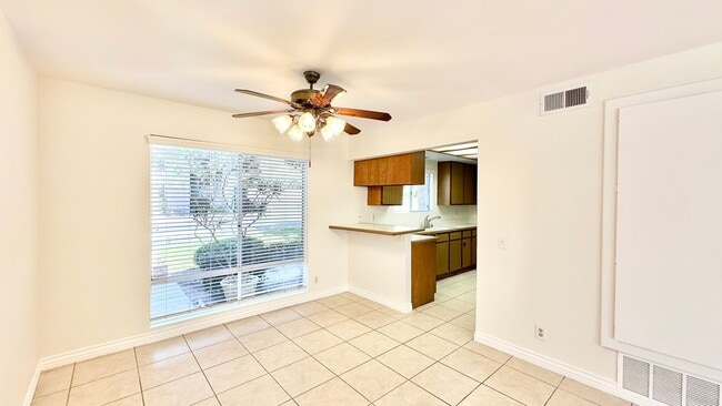 Building Photo - Lovely Downstairs, Entry Level Condo Unit with Garage and Private Yard Space in Downtown Fallbrook!