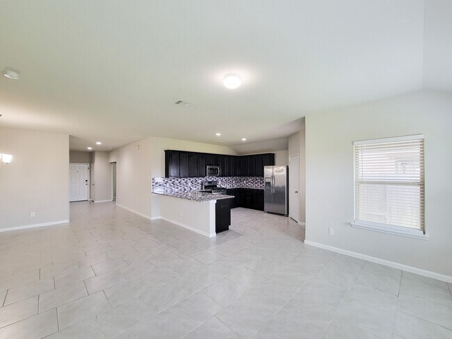 Building Photo - 29614 Breakwater Dr