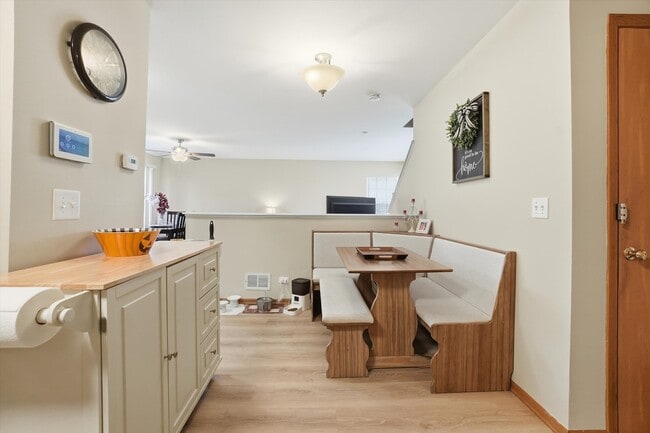 Building Photo - 315 Ogden Falls Blvd