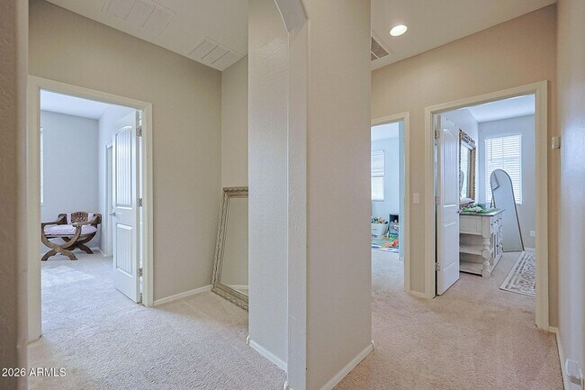 Building Photo - 17717 W Mandalay Ln