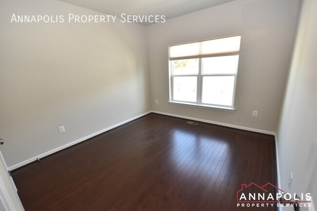 Building Photo - 122 Lejeune Way