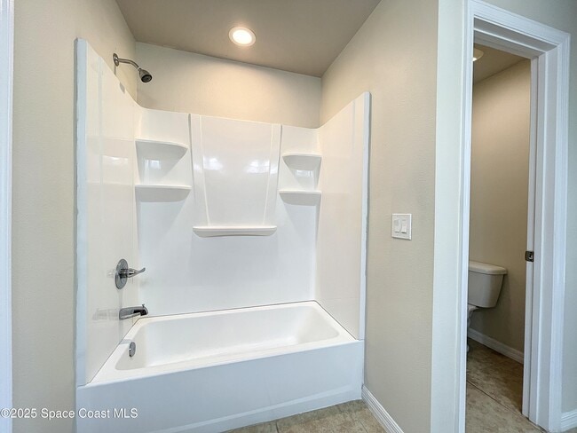 Building Photo - 3748 Chambers Ln