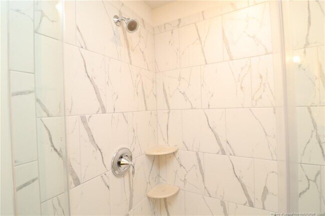 Building Photo - 114 Scoville Rd