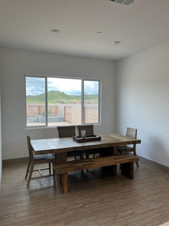 Building Photo - Foothill Perfection with Solar + EV car ch...