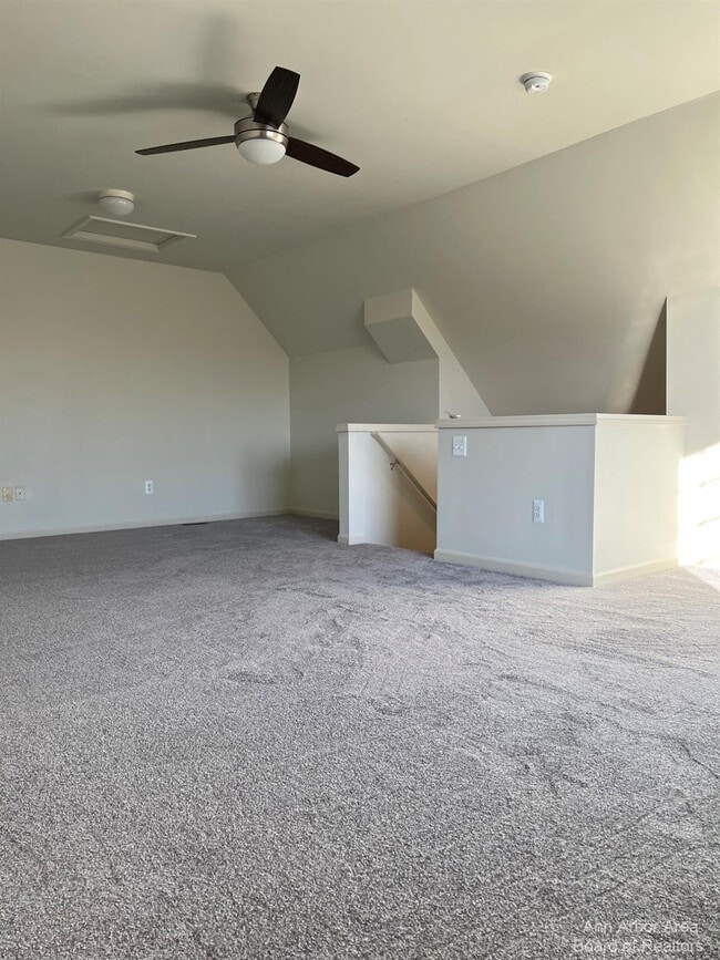 Building Photo - 3073 Cloverly Ct