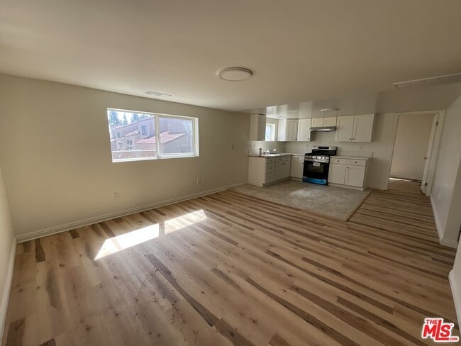 Building Photo - 8527 Arrow Blvd