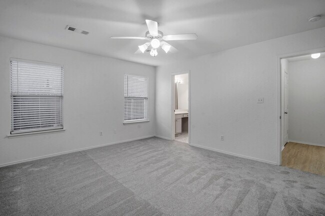 Building Photo - TOTALY REMODELED 4-2 In Mansfield ISD!