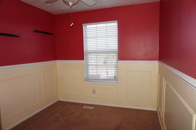 Building Photo - Charming 3Bed/2.5 Bath in Nottingham!