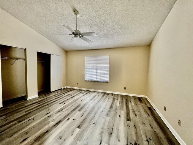Building Photo - 21420 Tudor Dr