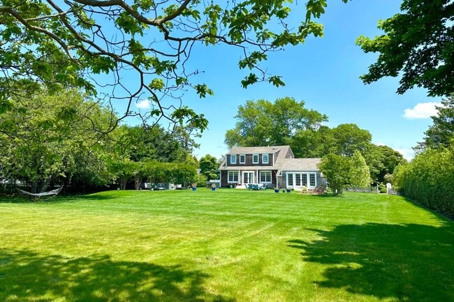 Building Photo - 31 Aberdeen Ln