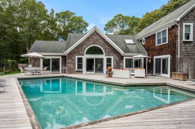 Building Photo - 38 Pheasant Run