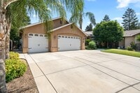 Building Photo - 687 Glenn View Ct