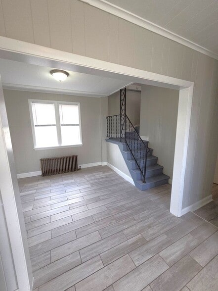 Building Photo - 5 Emanuel St