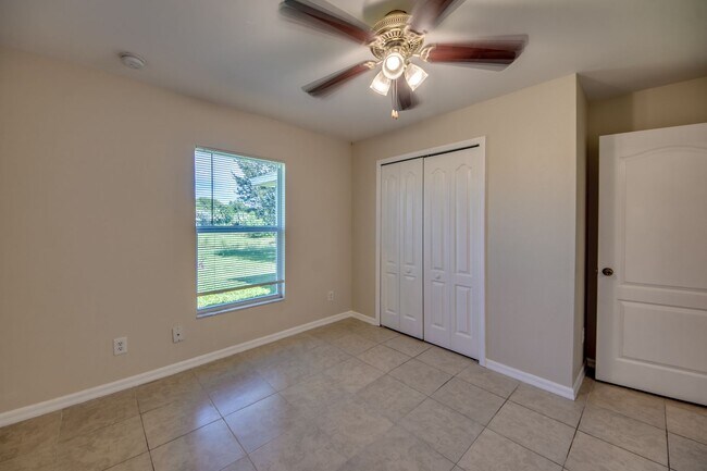 Building Photo - 6011 Joplin Ave