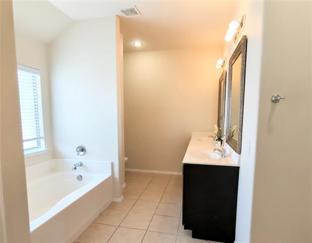 Building Photo - 5117 Sweetgum Ct