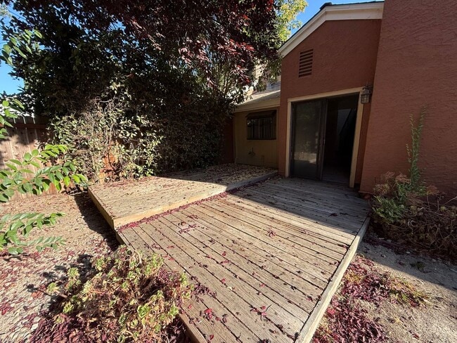 Building Photo - 2674 Bradford Way