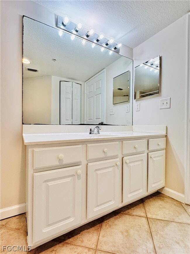 Building Photo - 4127 Residence Drive