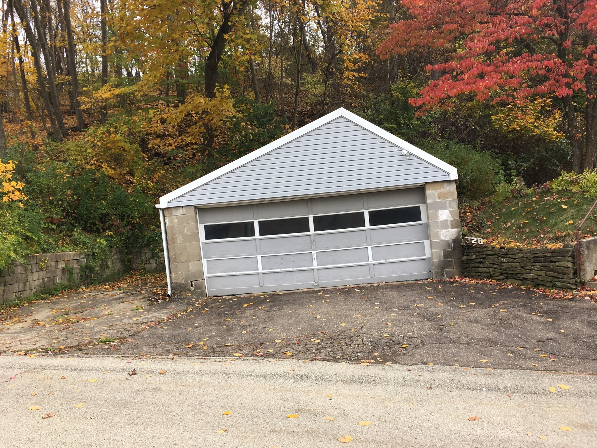 Building Photo - 328 Harmony Rd