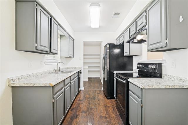Building Photo - 1005 Phillips Cir