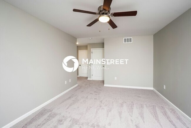 Building Photo - 3 Bedroom Pet-Friendly Home in Jeffersonvi...