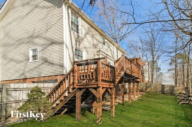 Building Photo - 7137 Avenbury Cir