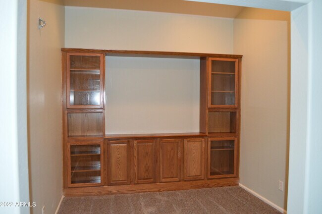 Building Photo - 45156 W Zion Rd