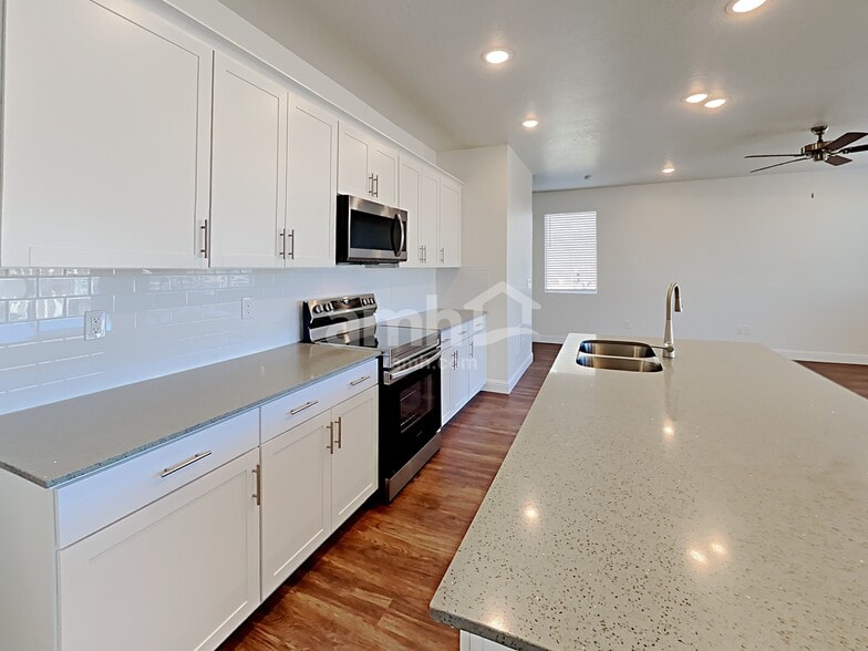 Building Photo - 1436 Allen Ln