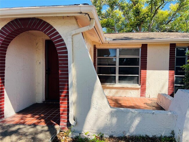 Building Photo - 7811 Embassy Blvd