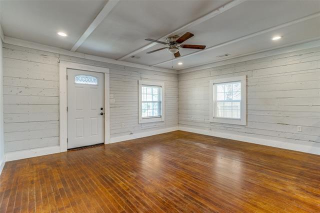 Building Photo - 1110 Chestnut St