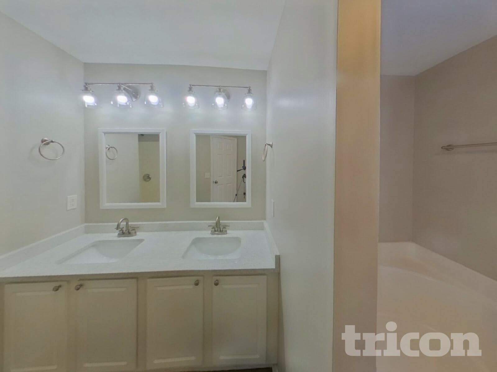 Building Photo - 4286 Savannah Dr