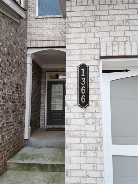 Building Photo - 1366 Endicott Ct