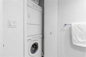 Building Photo - Collins Avenue, Sunny Isles Beach, FL 33160 - 1 BR 1.5 BA condo