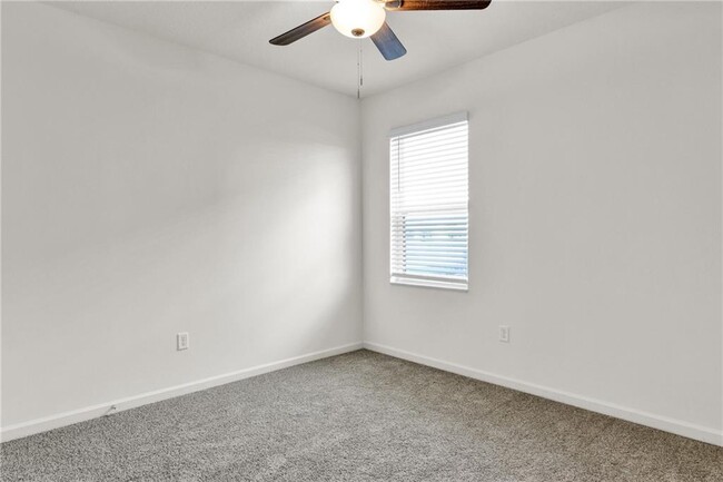 Building Photo - 5076 Marble St