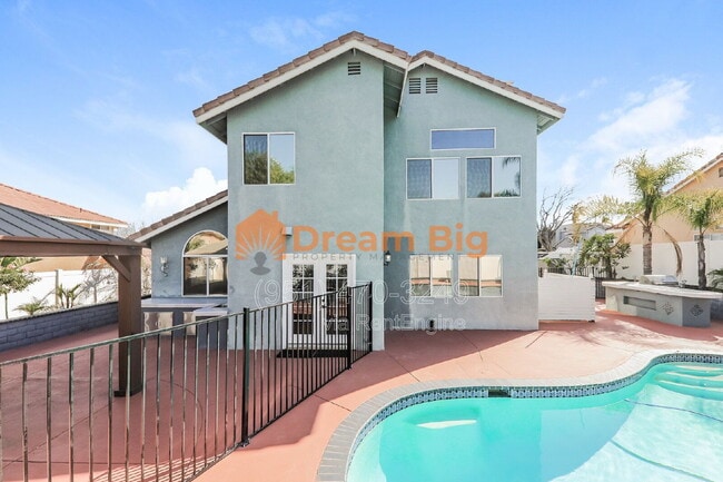 Building Photo - 2712 Toumey Ln