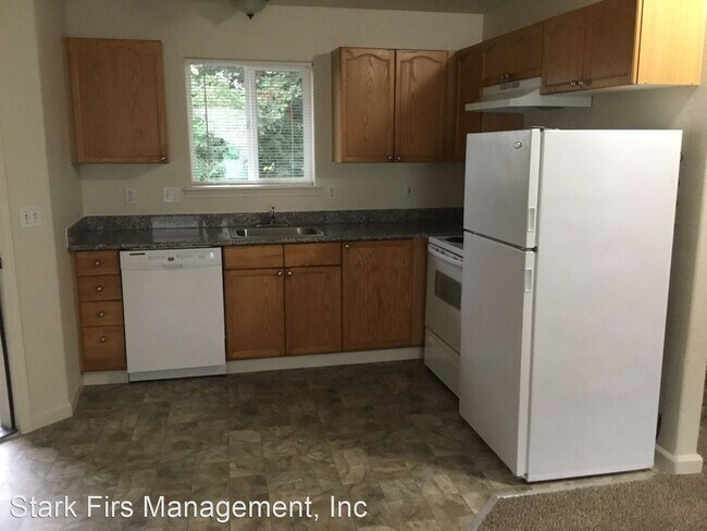 Building Photo - 114-114 SE 146th Ave