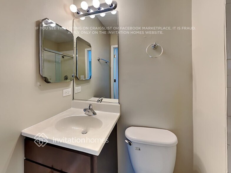 Building Photo - 128 Longford Dr