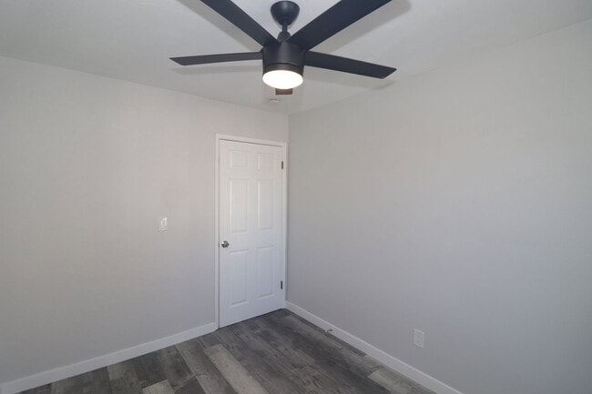 Building Photo - 4239 Swift Ave