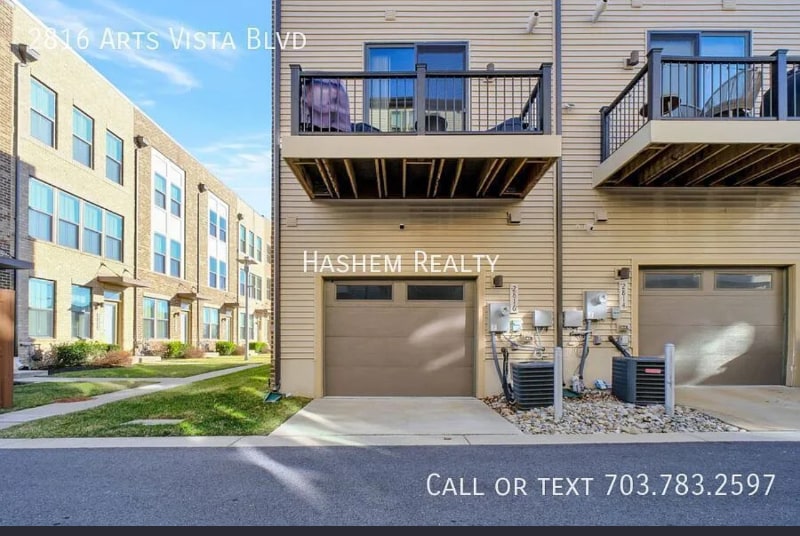 Building Photo - 2816 Arts Vista Blvd