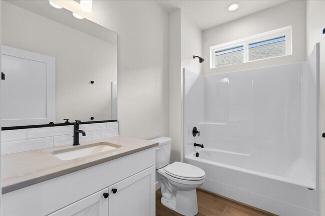 Building Photo - Newly Constructed Home with Spacious Layout